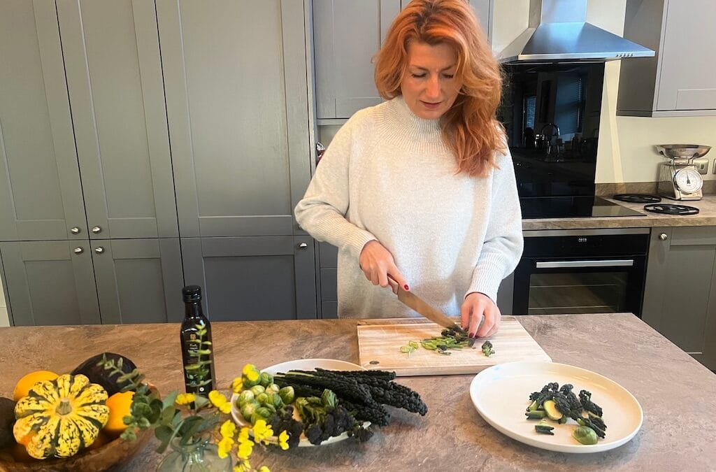 7 Ways to Support Woman’s Health & Longevity