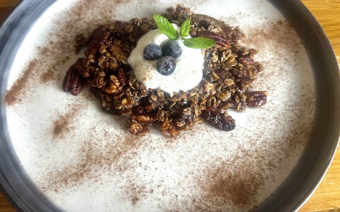 Pear, Pecan & Cinnamon Autumn Crumble